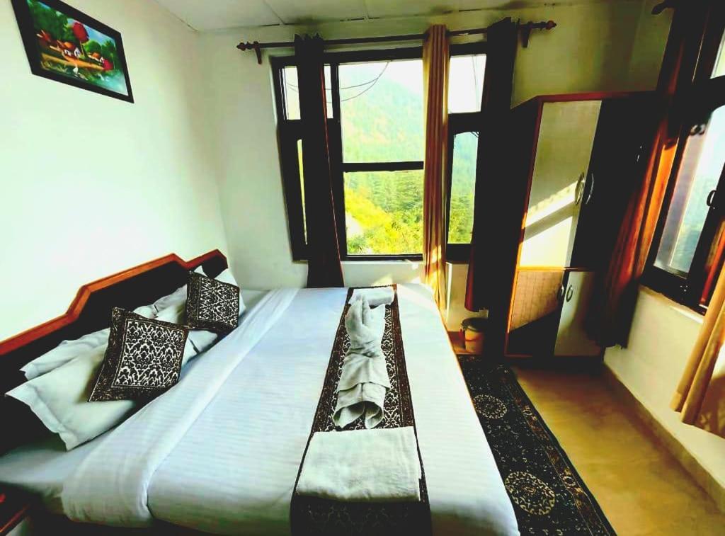The Lake Cottage By Vrb Hotels Dharamshala Extérieur photo