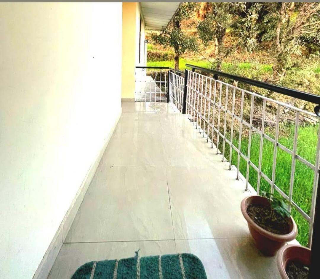 The Lake Cottage By Vrb Hotels Dharamshala Extérieur photo